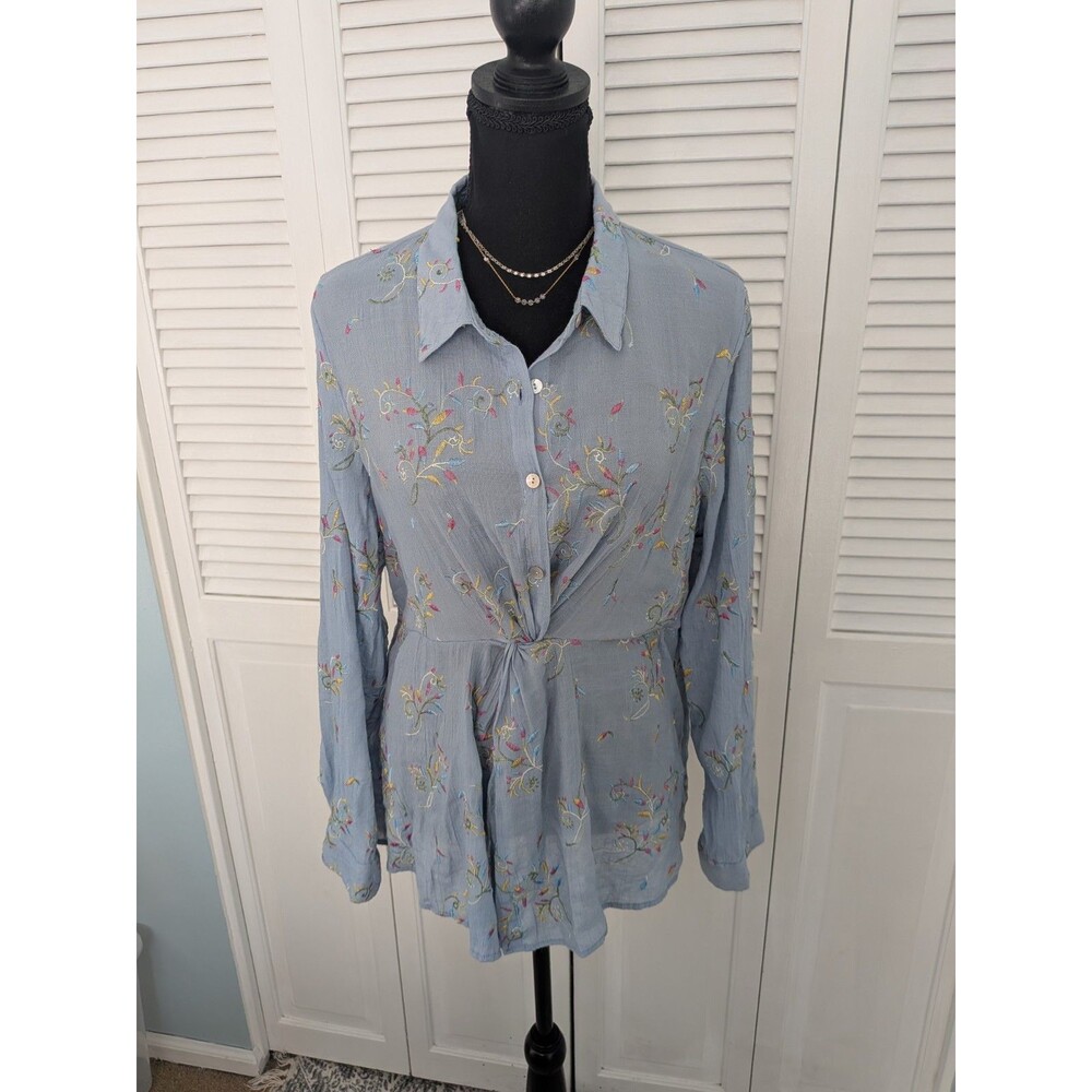 Hope Springs Shirt Women XL Boho Chic Blue Floral Embroidered Long Slv Twist Top